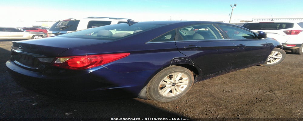 5NPEB4AC3BH148908 2011 HYUNDAI SONATA photo no. 4