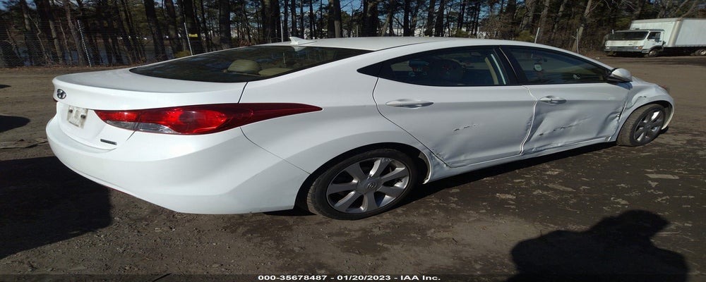 5NPDH4AE7DH253143 2013 HYUNDAI ELANTRA photo no. 4