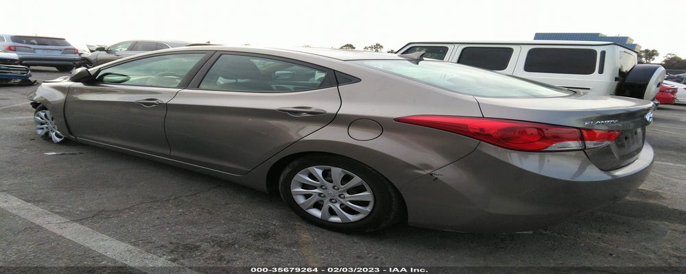 5NPDH4AE7DH181375 2013 HYUNDAI ELANTRA photo no. 3