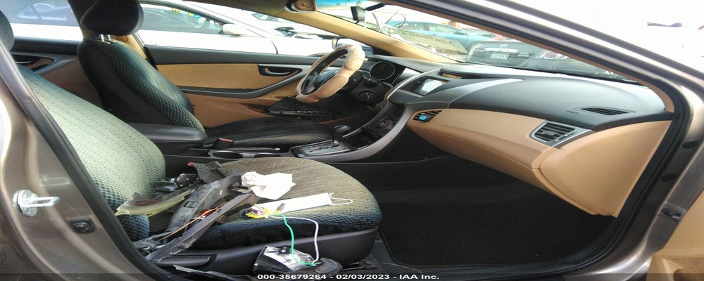 5NPDH4AE7DH181375 2013 HYUNDAI ELANTRA photo no. 5