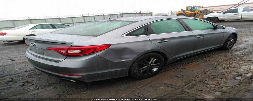5NPE24AF2FH032941 2015 HYUNDAI SONATA photo no. 4