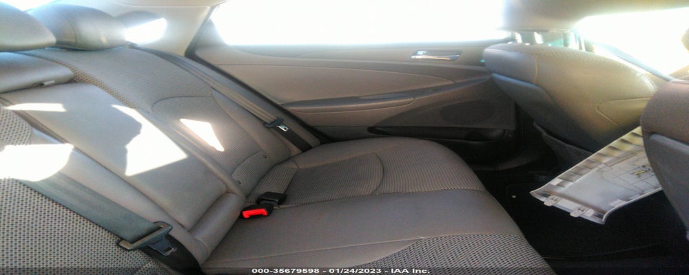 5NPEC4ABXCH428606 2012 HYUNDAI SONATA photo no. 8