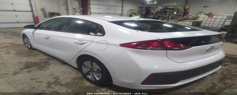 KMHC65LC5MU245997 2021 HYUNDAI IONIQ HYBRID photo no. 3