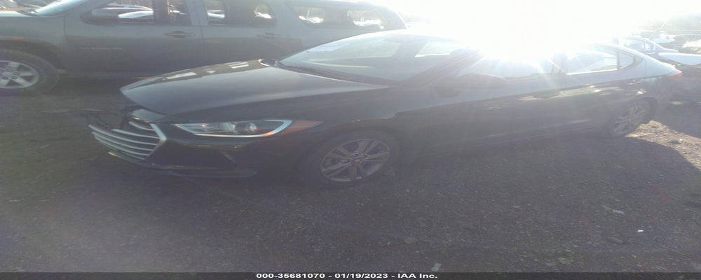 5NPD84LF9JH261374 2018 HYUNDAI ELANTRA photo no. 2