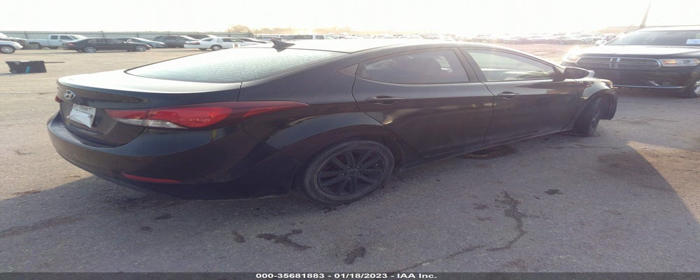 KMHDH4AE7FU265605 2015 HYUNDAI ELANTRA photo no. 4