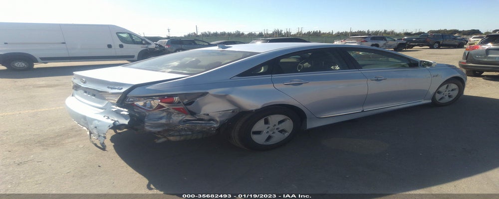 KMHEC4A43CA033011 2012 HYUNDAI SONATA photo no. 4