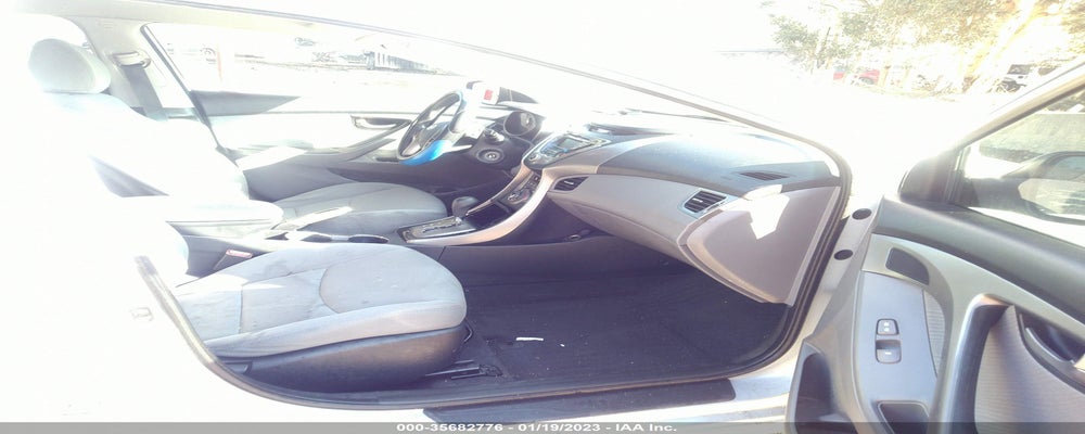 KMHDH4AE9DU582699 2013 HYUNDAI ELANTRA photo no. 5