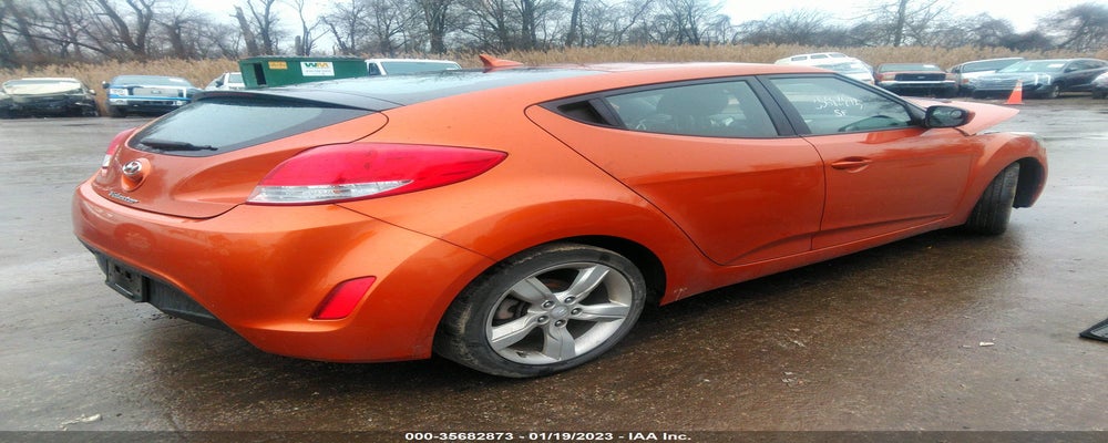KMHTC6AD7CU072833 2012 HYUNDAI VELOSTER photo no. 4