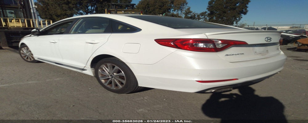 5NPE34AF0FH100781 2015 HYUNDAI SONATA photo no. 3