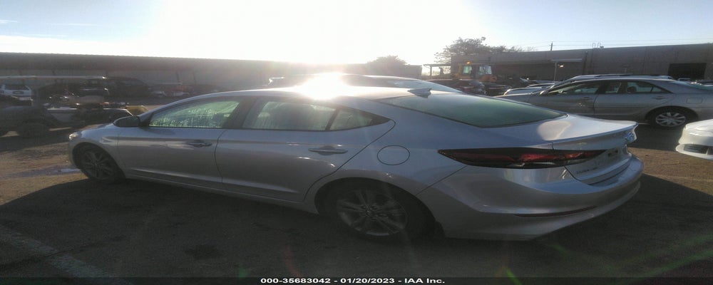 5NPD84LFXJH267197 2018 HYUNDAI ELANTRA photo no. 3