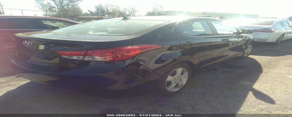 KMHDH4AE0DU589069 2013 HYUNDAI ELANTRA photo no. 4