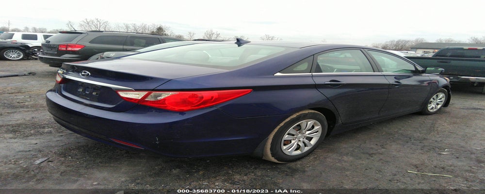5NPEB4AC4BH067772 2011 HYUNDAI SONATA photo no. 4