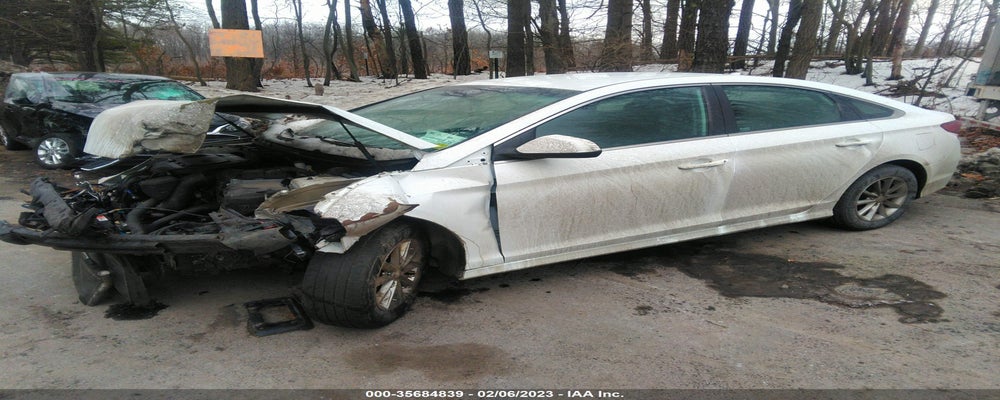 5NPE24AF4KH733331 2019 HYUNDAI SONATA photo no. 2