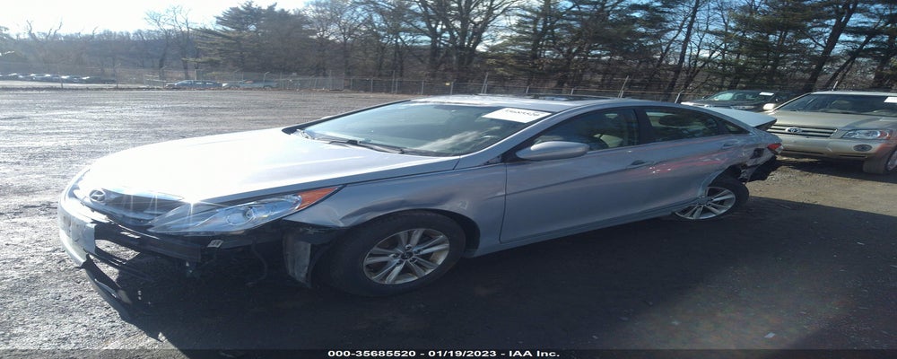 5NPEB4AC7DH756868 2013 HYUNDAI SONATA photo no. 2