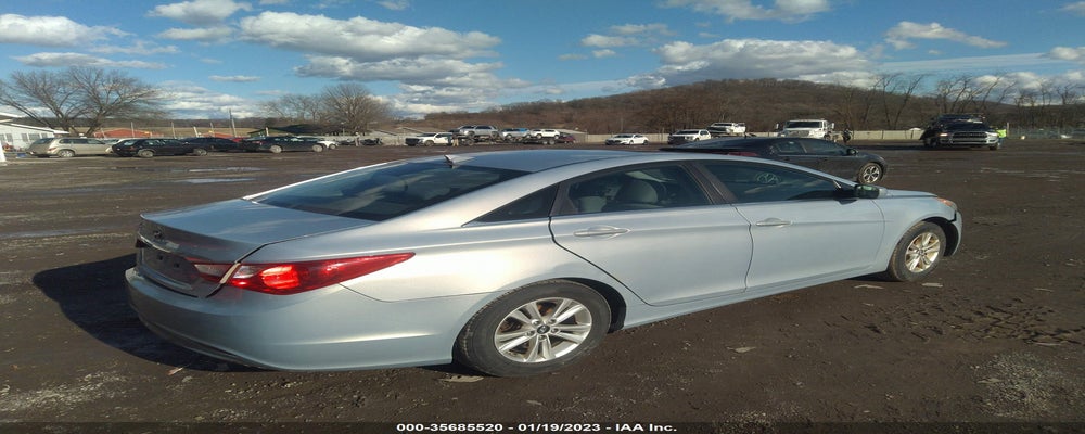 5NPEB4AC7DH756868 2013 HYUNDAI SONATA photo no. 4