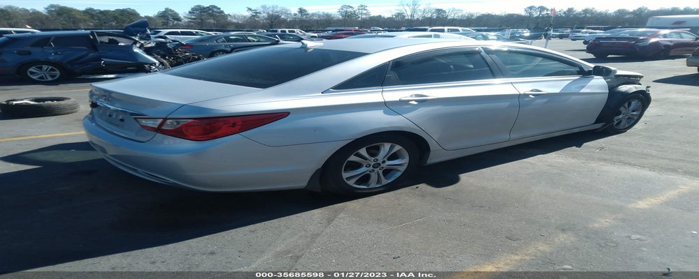 5NPEB4AC3BH100292 2011 HYUNDAI SONATA photo no. 4