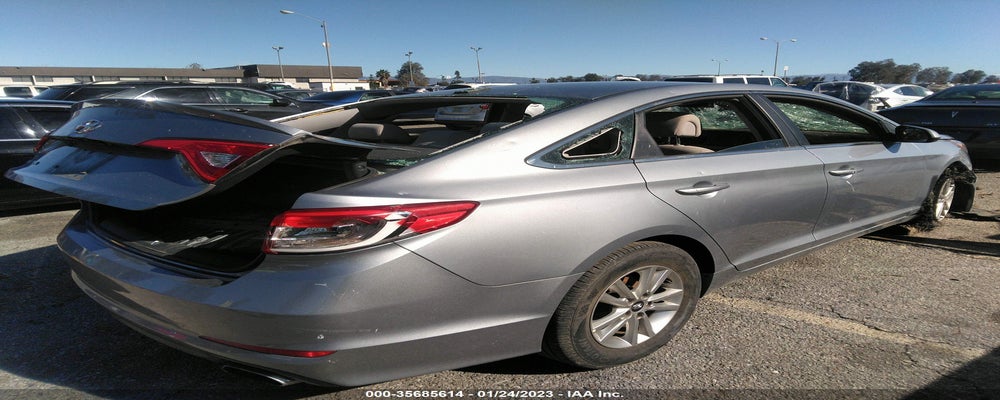 5NPE24AF1HH585728 2017 HYUNDAI SONATA photo no. 4