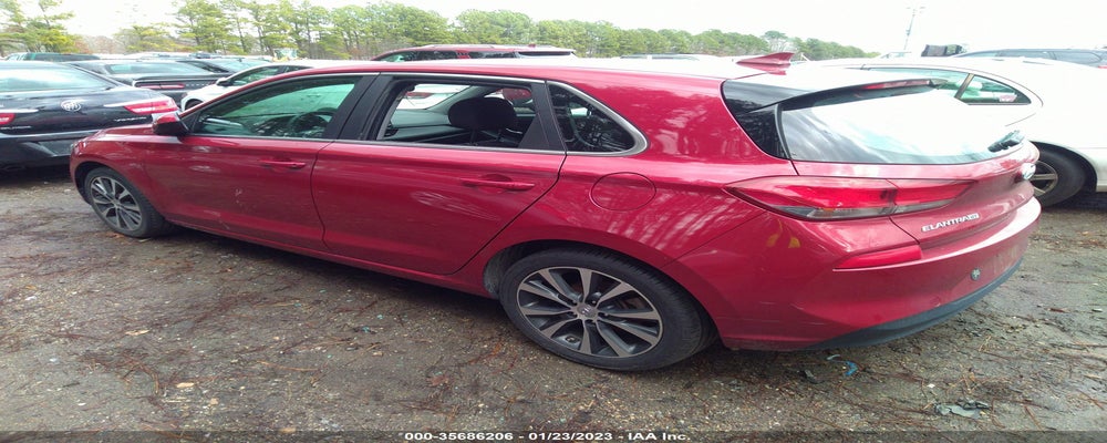 KMHH35LE9JU021241 2018 HYUNDAI ELANTRA GT photo no. 3