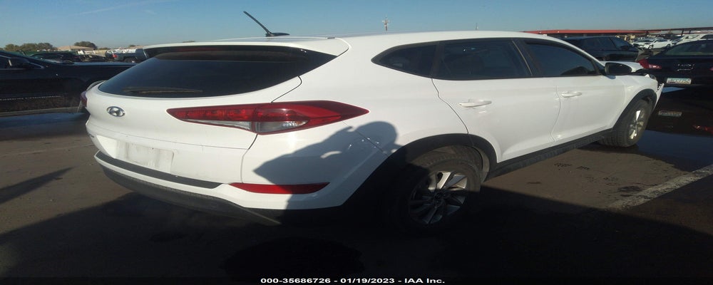 KM8J23A42HU559227 2017 HYUNDAI TUCSON photo no. 4