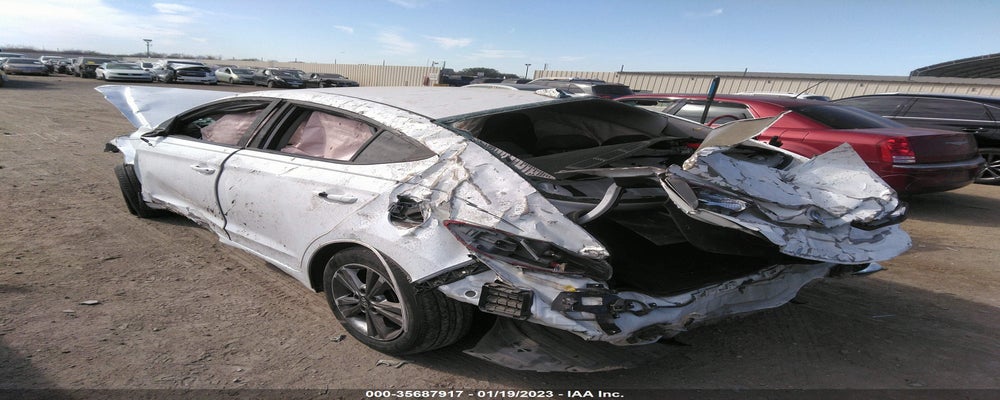 5NPD84LF6JH221799 2018 HYUNDAI ELANTRA photo no. 3