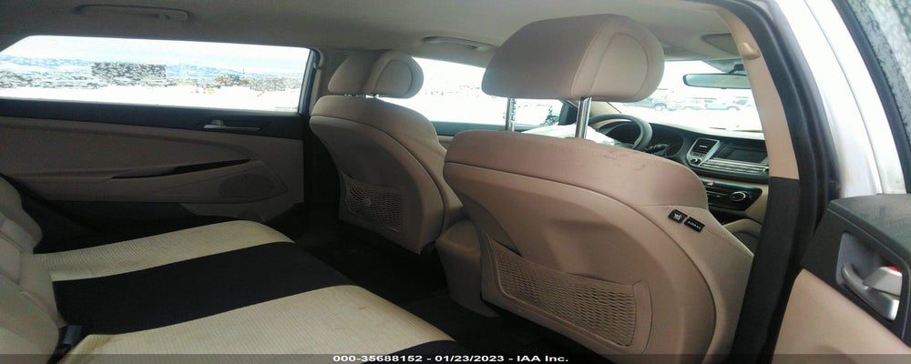 KM8J2CA42JU793924 2018 HYUNDAI TUCSON photo no. 8