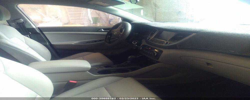 KM8J33A41JU606556 2018 HYUNDAI TUCSON photo no. 5