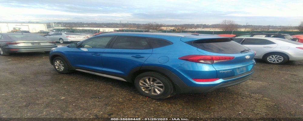 KM8J3CA42HU550590 2017 HYUNDAI TUCSON photo no. 3