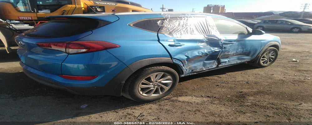 KM8J33A4XHU395805 2017 HYUNDAI TUCSON photo no. 4