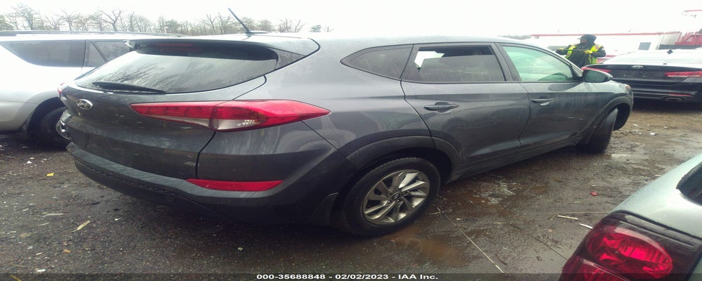 KM8J23A42GU213399 2016 HYUNDAI TUCSON photo no. 4