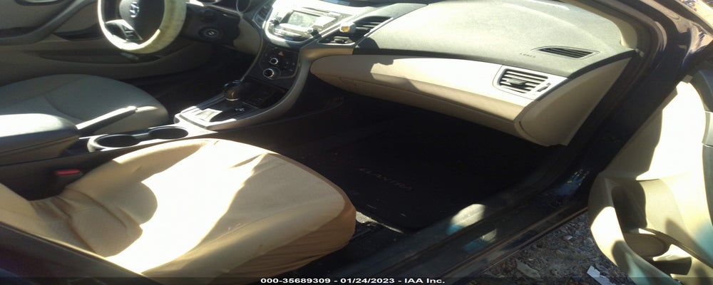 5NPDH4AE9GH704786 2016 HYUNDAI ELANTRA photo no. 5