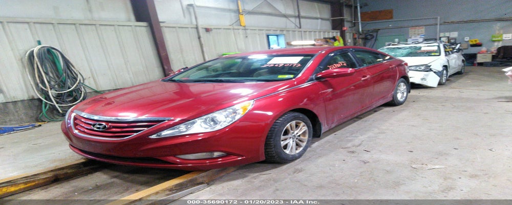 5NPEB4AC0DH729589 2013 HYUNDAI SONATA photo no. 2