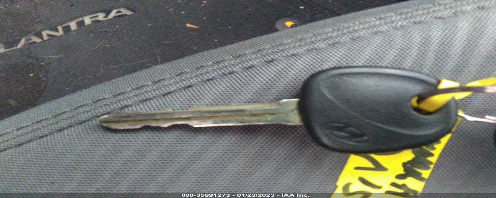 5NPDH4AE0DH302747 2013 HYUNDAI ELANTRA photo no. 11
