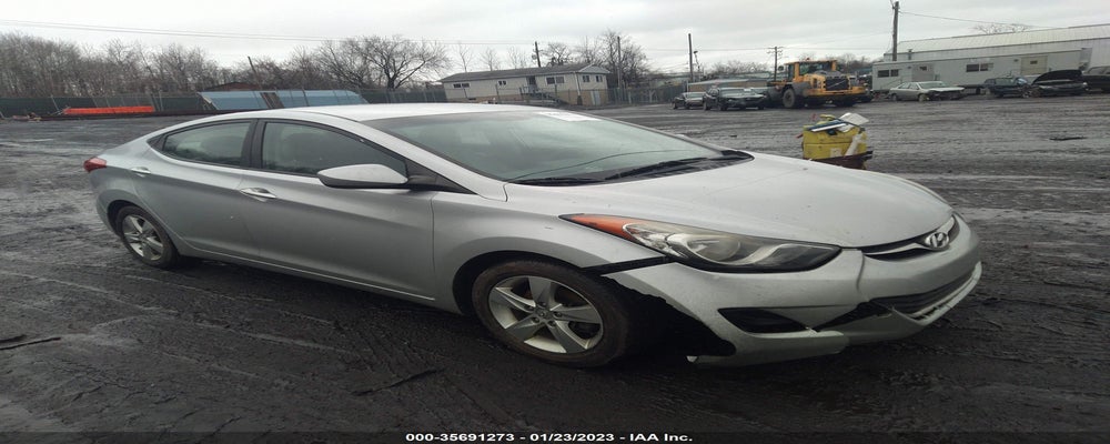 5NPDH4AE0DH302747 2013 HYUNDAI ELANTRA photo no. 2