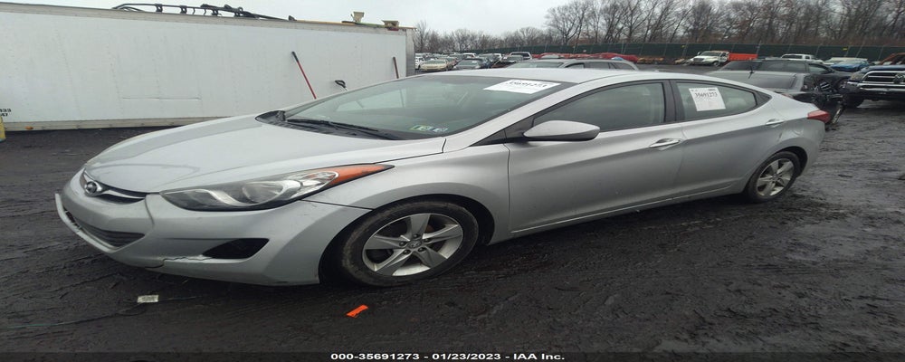 5NPDH4AE0DH302747 2013 HYUNDAI ELANTRA photo no. 2