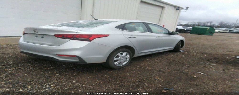 3KPC24A34JE017187 2018 HYUNDAI ACCENT photo no. 4