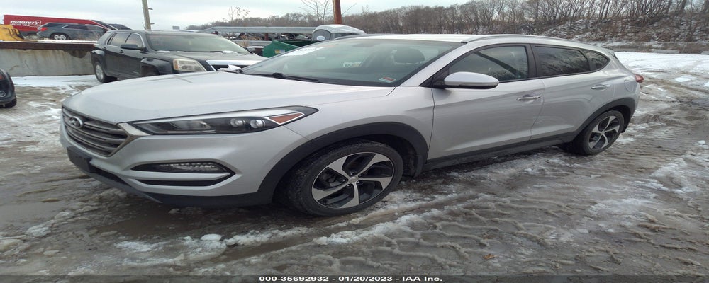 KM8J3CA27GU102407 2016 HYUNDAI TUCSON photo no. 2