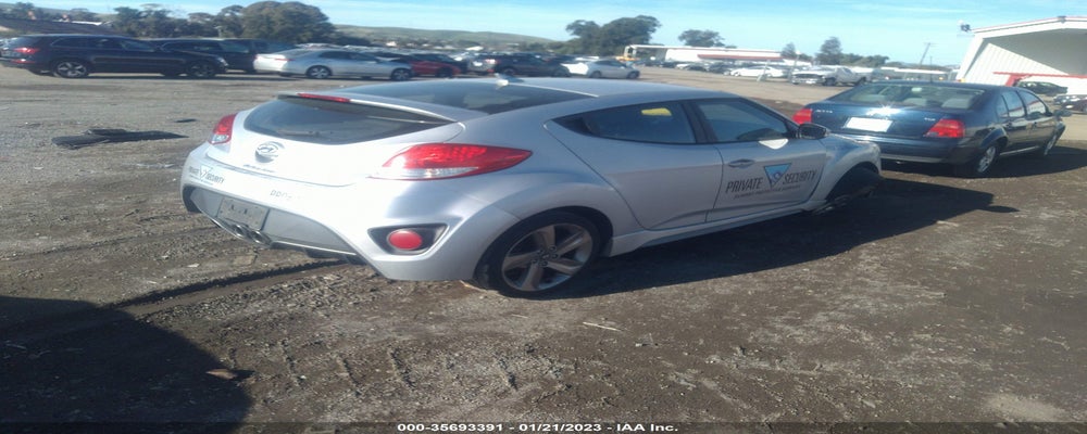 KMHTC6AE1DU143194 2013 HYUNDAI VELOSTER photo no. 4