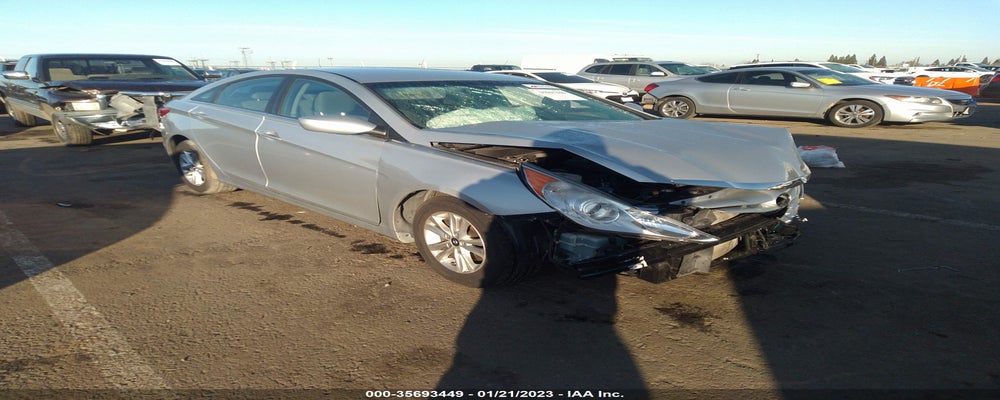 5NPEB4ACXDH620136 2013 HYUNDAI SONATA photo no. 3