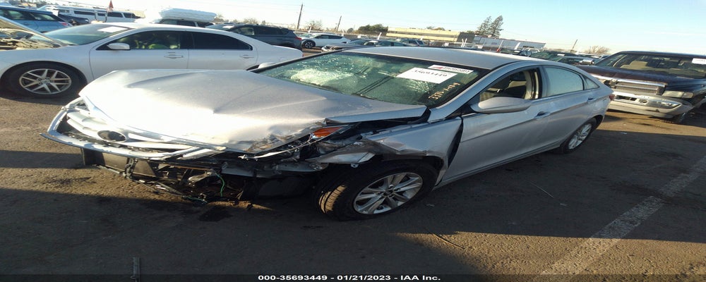 5NPEB4ACXDH620136 2013 HYUNDAI SONATA photo no. 2