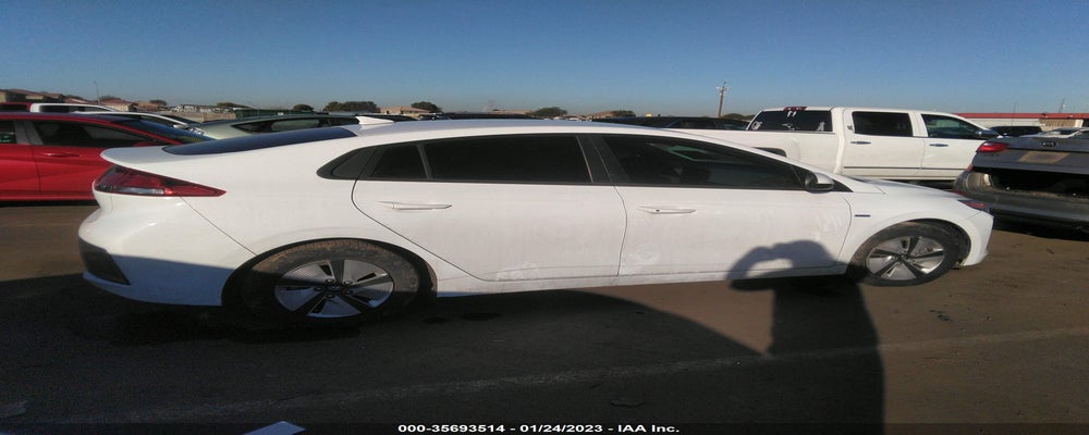 KMHC65LC9LU200883 2020 HYUNDAI IONIQ HYBRID photo no. 4