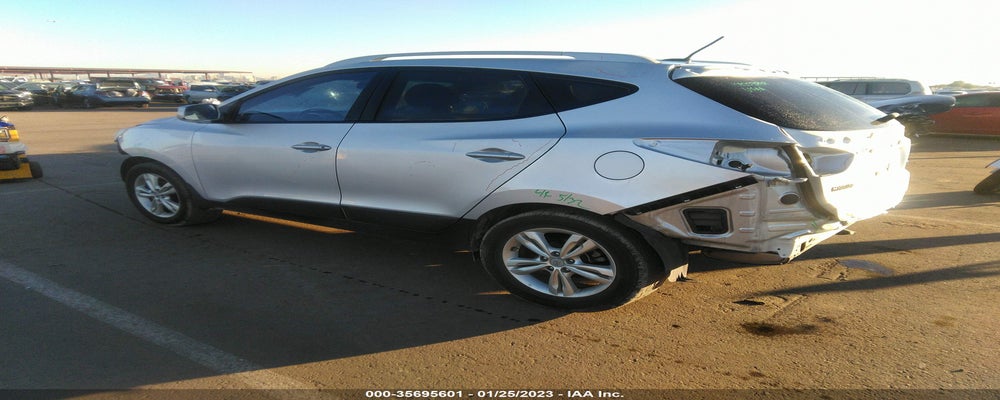 KM8JU3AC7BU159818 2011 HYUNDAI TUCSON photo no. 3