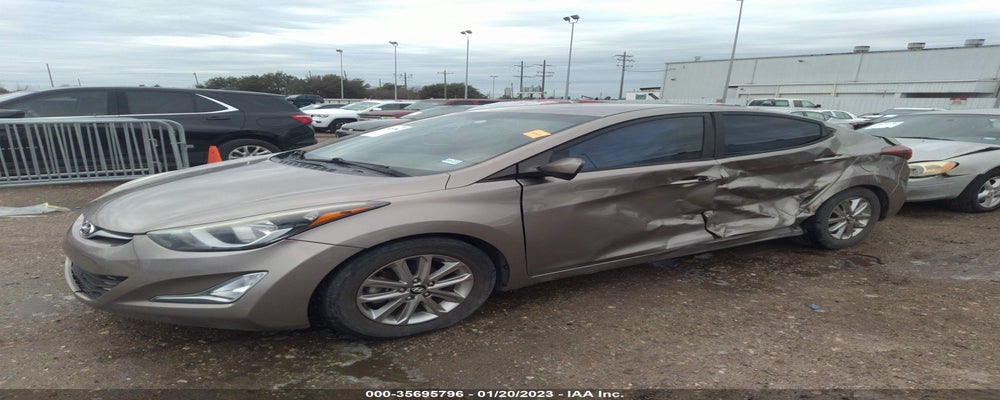 5NPDH4AE9GH748660 2016 HYUNDAI ELANTRA photo no. 2