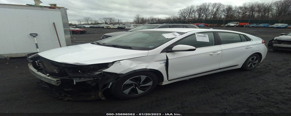 KMHC75LC5HU035399 2017 HYUNDAI IONIQ HYBRID photo no. 2