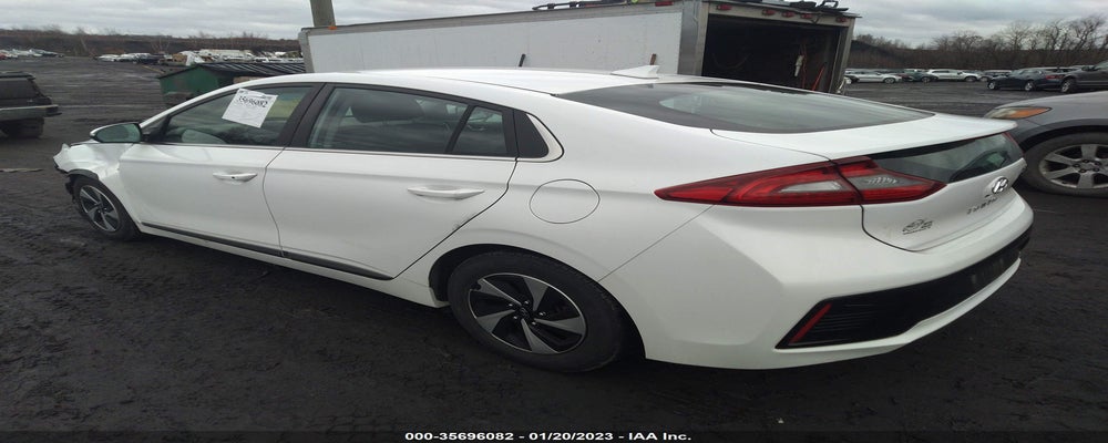KMHC75LC5HU035399 2017 HYUNDAI IONIQ HYBRID photo no. 3