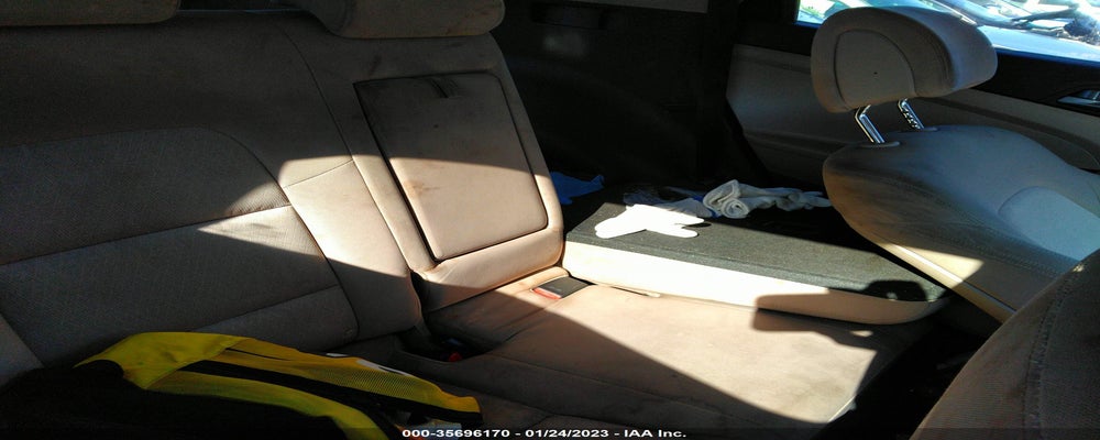 KM8J3CA2XGU182401 2016 HYUNDAI TUCSON photo no. 8