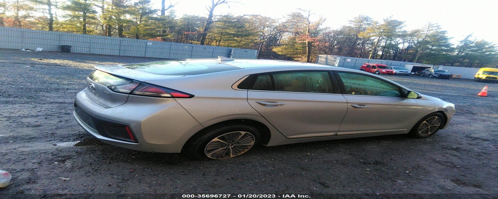 KMHC75LD8MU261410 2021 HYUNDAI IONIQ PLUG-IN HYBRID photo no. 4