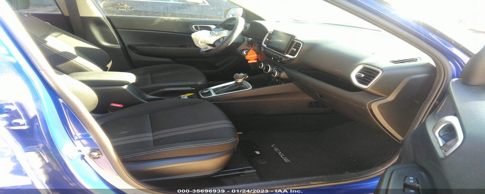 KMHRC8A34MU112753 2021 HYUNDAI VENUE photo no. 5