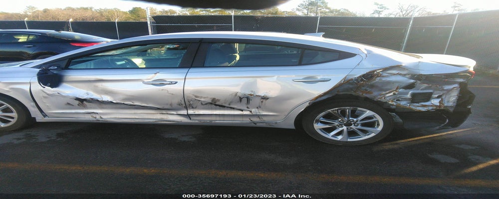 KMHD74LF8HU423669 2017 HYUNDAI ELANTRA photo no. 6