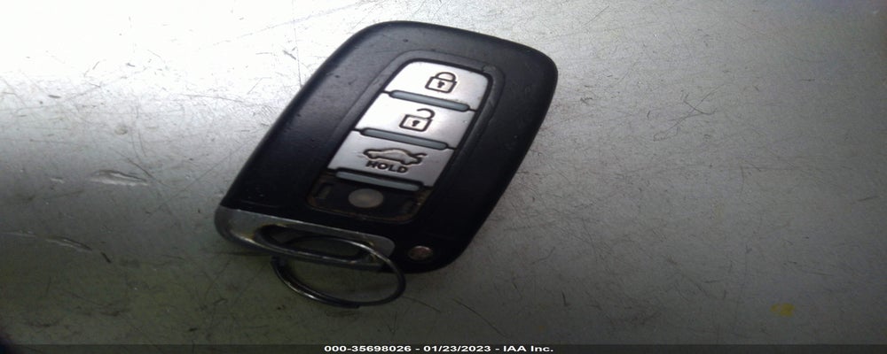 KMHEC4A48BA015697 2011 HYUNDAI SONATA photo no. 11