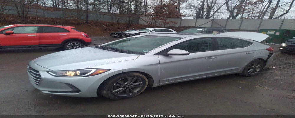 5NPD84LF6JH321062 2018 HYUNDAI ELANTRA photo no. 2